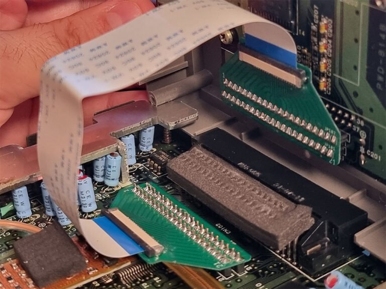 Computer ribbon cable